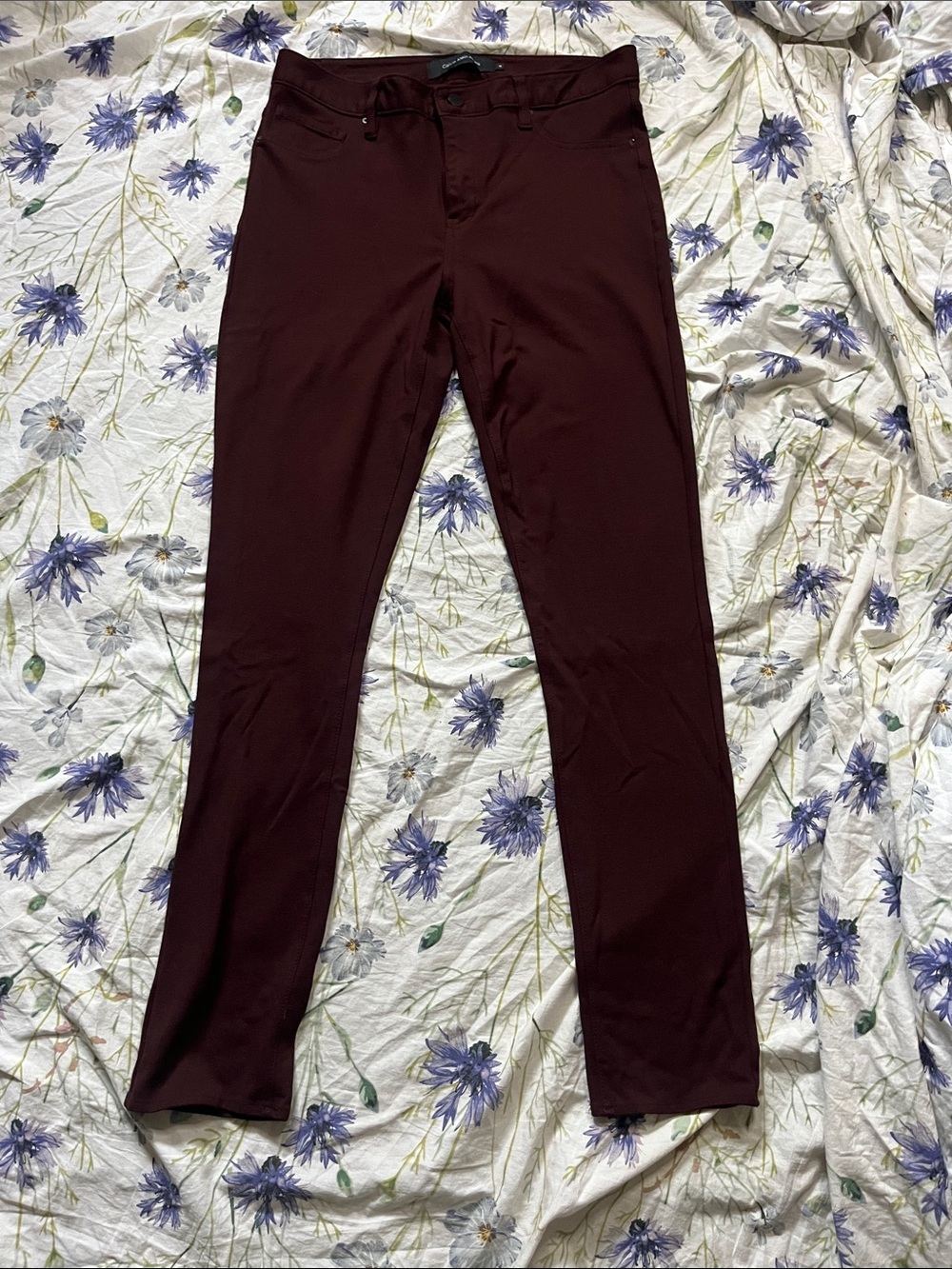 Calvin Klein Jeans Burgundy Ponte Skinny Pants – Women 14 – Like New